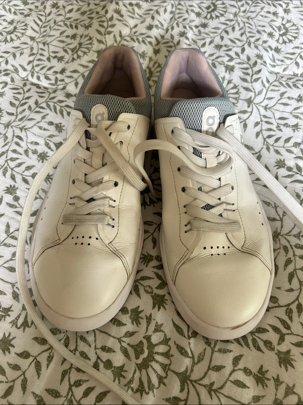 Cream Leather Women's Sneakers - Comfort Casual